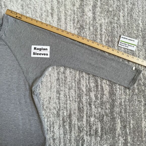 Tommy Hilfiger Sport Top Women's Size L Gray Stripes Raglan Long Sleeves - Picture 11 of 11